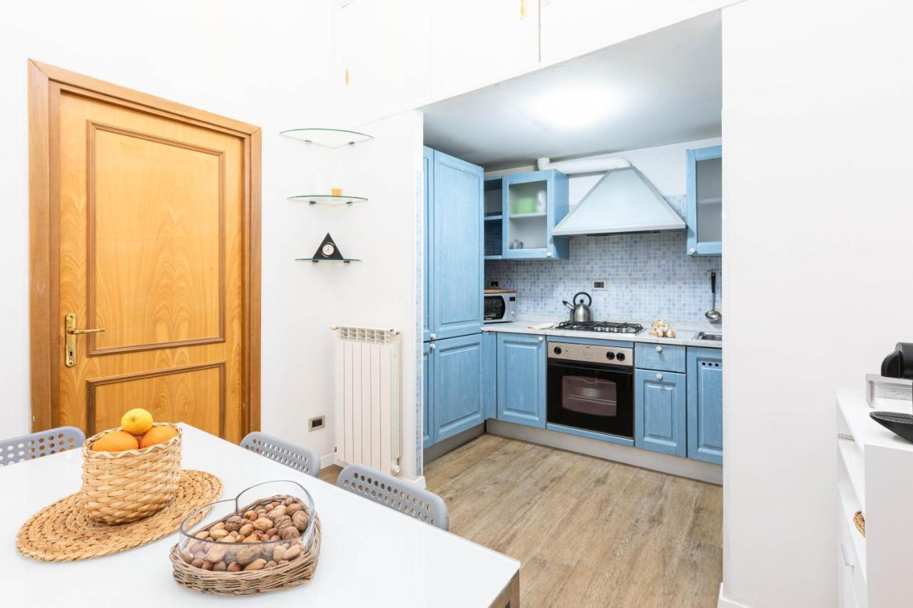 Toniolo Two Bedroom Two Bath ローマ エクステリア 写真
