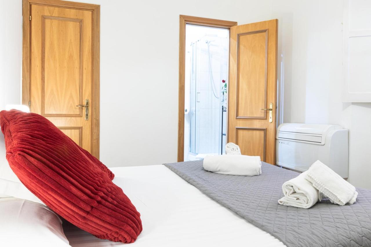 Toniolo Two Bedroom Two Bath ローマ エクステリア 写真