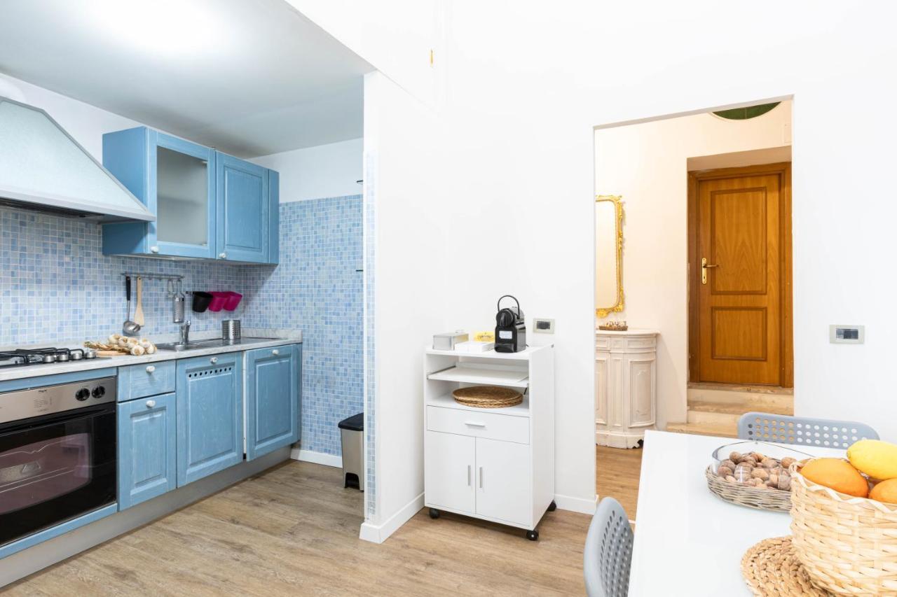 Toniolo Two Bedroom Two Bath ローマ エクステリア 写真